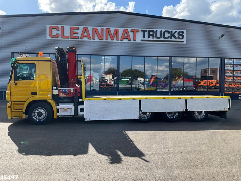 Mercedes-Benz Actros 3541 8x2 HMF 25 Tonmeter laadkraan - Camion grue: photos 2 Mercedes-Benz Actros 3541 8x2 HMF 25 Tonmeter laadkraan - Camion grue: photos 2