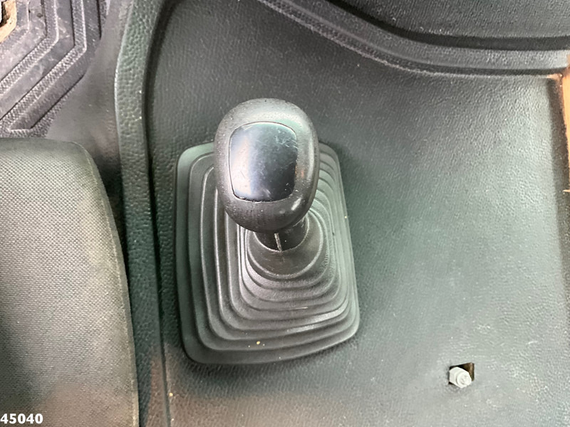 Camion grue Mercedes-Benz Actros 4141 8x4 manual Hiab 32 Tonmeter laadkraan + Fly-jib: photos 20 Camion grue Mercedes-Benz Actros 4141 8x4 manual Hiab 32 Tonmeter laadkraan + Fly-jib: photos 20