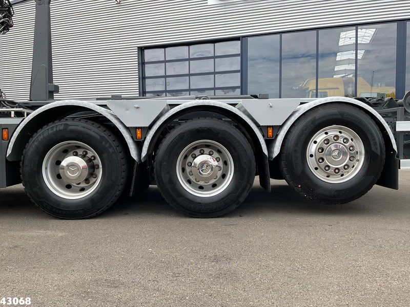 Camion ampliroll, Camion grue Mercedes-Benz Arocs 3251 8x4 Euro 6 Hiab 28 Tonmeter laadkraan: photos 11