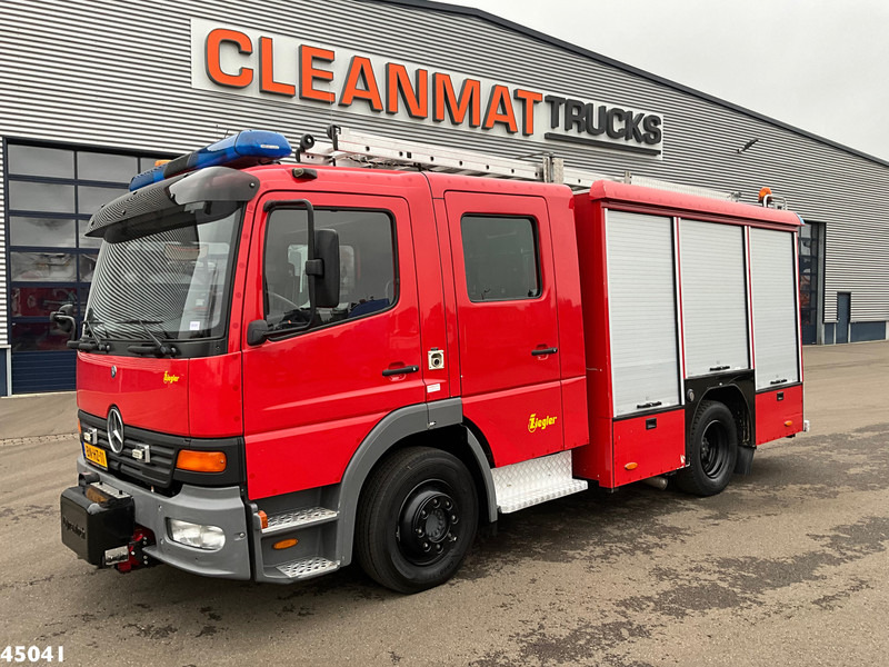 Mercedes-Benz Atego 976.05 Brandweer materiaalwagen Just 26.791 km! - Camion de pompier: photos 2 Mercedes-Benz Atego 976.05 Brandweer materiaalwagen Just 26.791 km! - Camion de pompier: photos 2