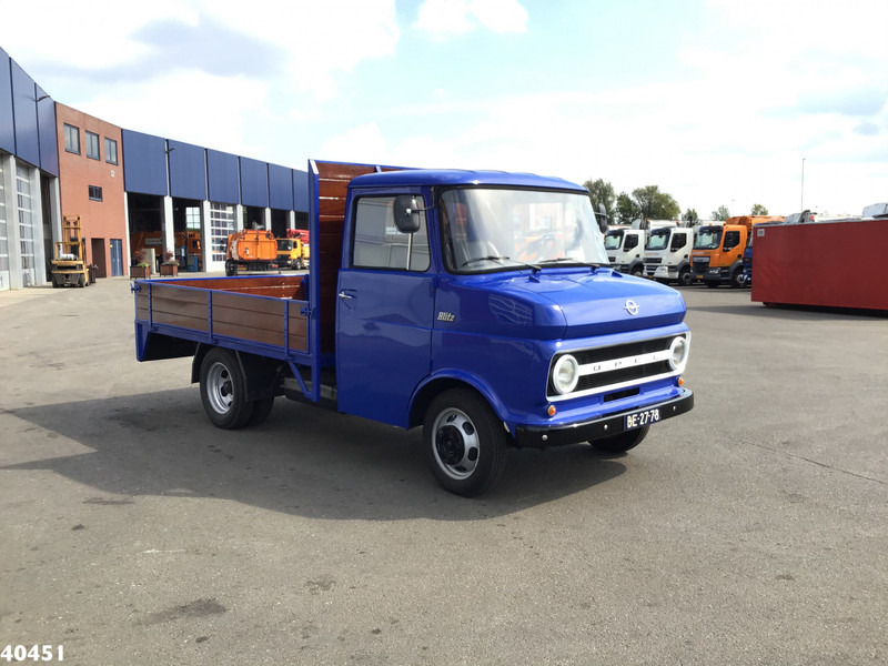 Opel BLITZ 300-6H - Camion plateau: photos 4 Opel BLITZ 300-6H - Camion plateau: photos 4