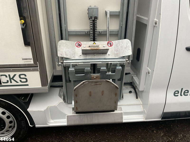 Benne à ordures ménagères Peugeot E-Expert 100% elektrisch kippende zijlader: photos 10