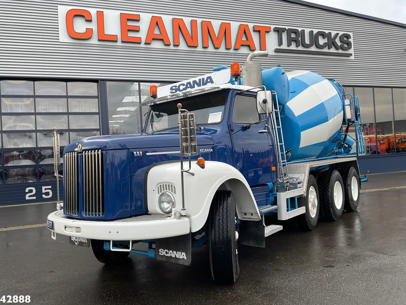 Scania LT 111 42 8x4 Oldtimer Betonmixer - Camion malaxeur: photos 2 Scania LT 111 42 8x4 Oldtimer Betonmixer - Camion malaxeur: photos 2