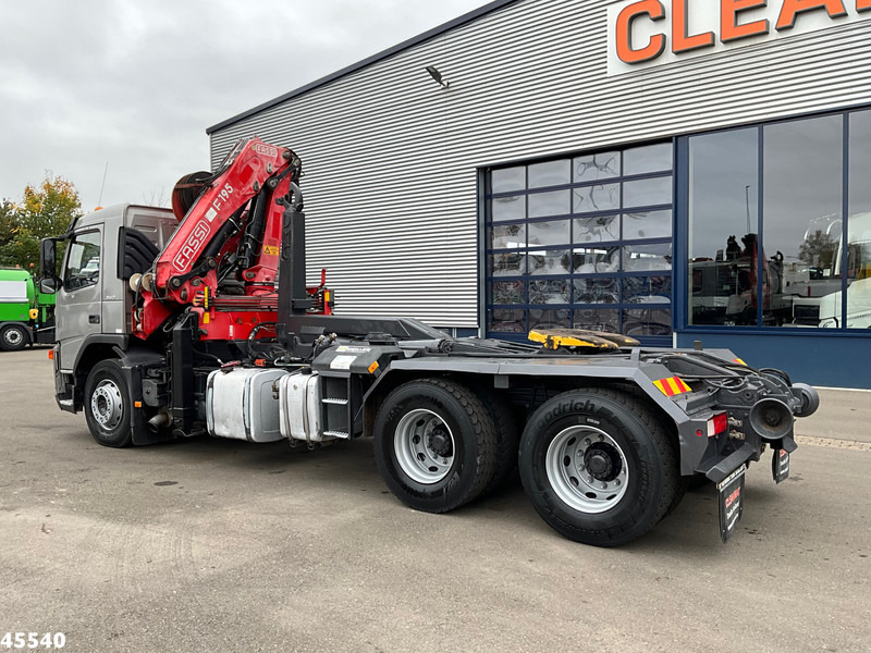 Volvo FM 340 6x4 Fassi 19 Tonmeter laadkraan - Tracteur routier: photos 2 Volvo FM 340 6x4 Fassi 19 Tonmeter laadkraan - Tracteur routier: photos 2