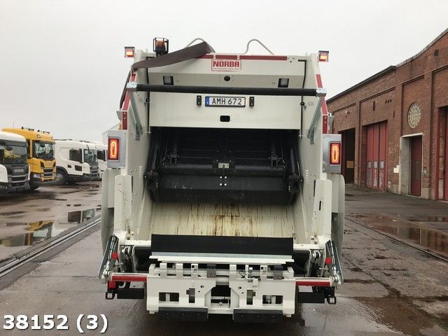 Volvo FE 320 GeesinkNorba - Benne à ordures ménagères: photos 3 Volvo FE 320 GeesinkNorba - Benne à ordures ménagères: photos 3