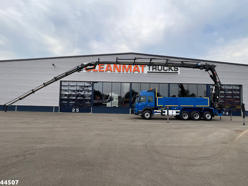 Volvo FMX 450 8x4 Hiab 63 Tonmeter laadkraan + Fly-Jib - Camion grue: photos 1 Volvo FMX 450 8x4 Hiab 63 Tonmeter laadkraan + Fly-Jib - Camion grue: photos 1
