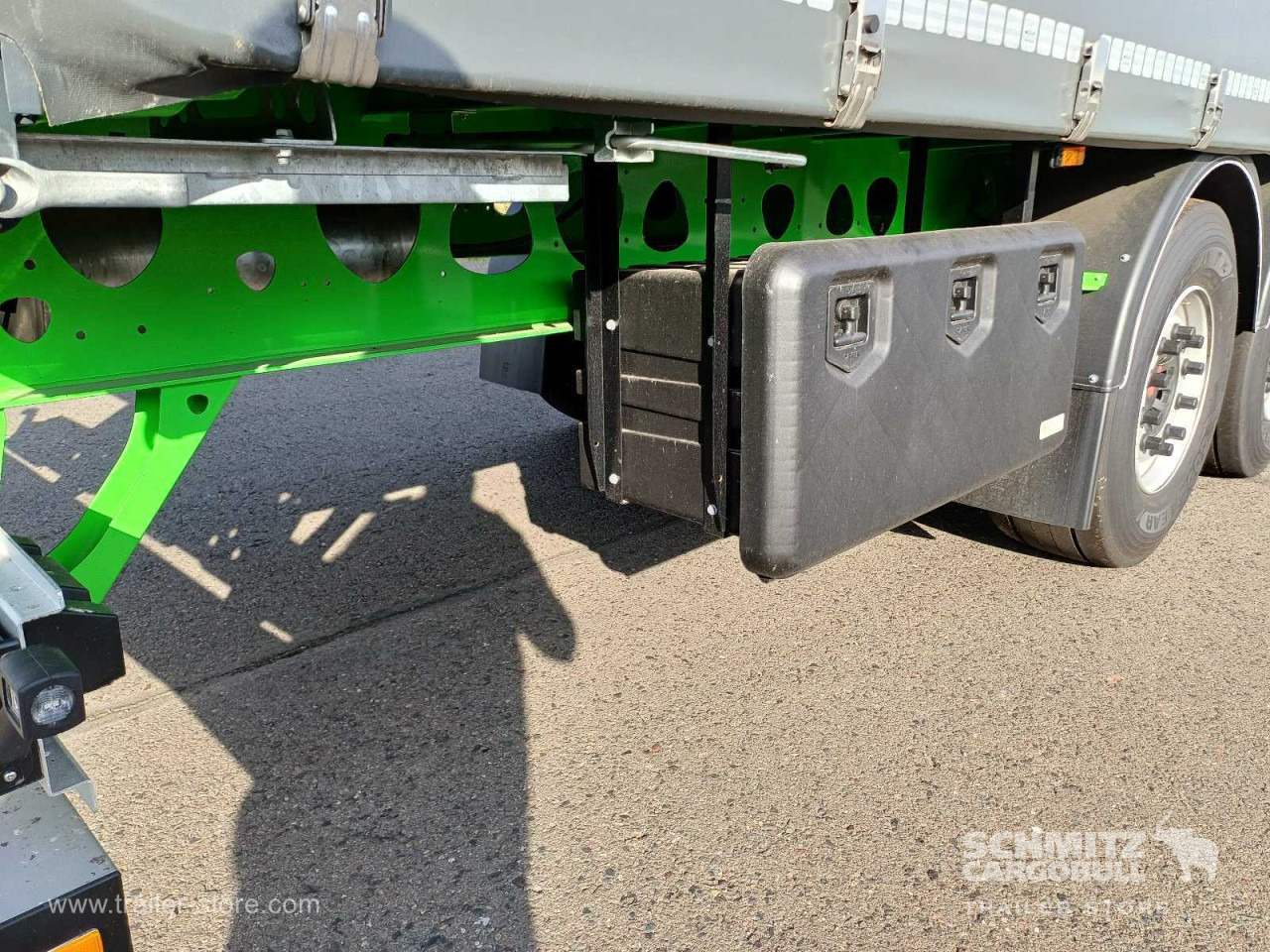 BERGER Auflieger Curtainsider Standard - Semi-remorque rideaux coulissants: photos 4 BERGER Auflieger Curtainsider Standard - Semi-remorque rideaux coulissants: photos 4