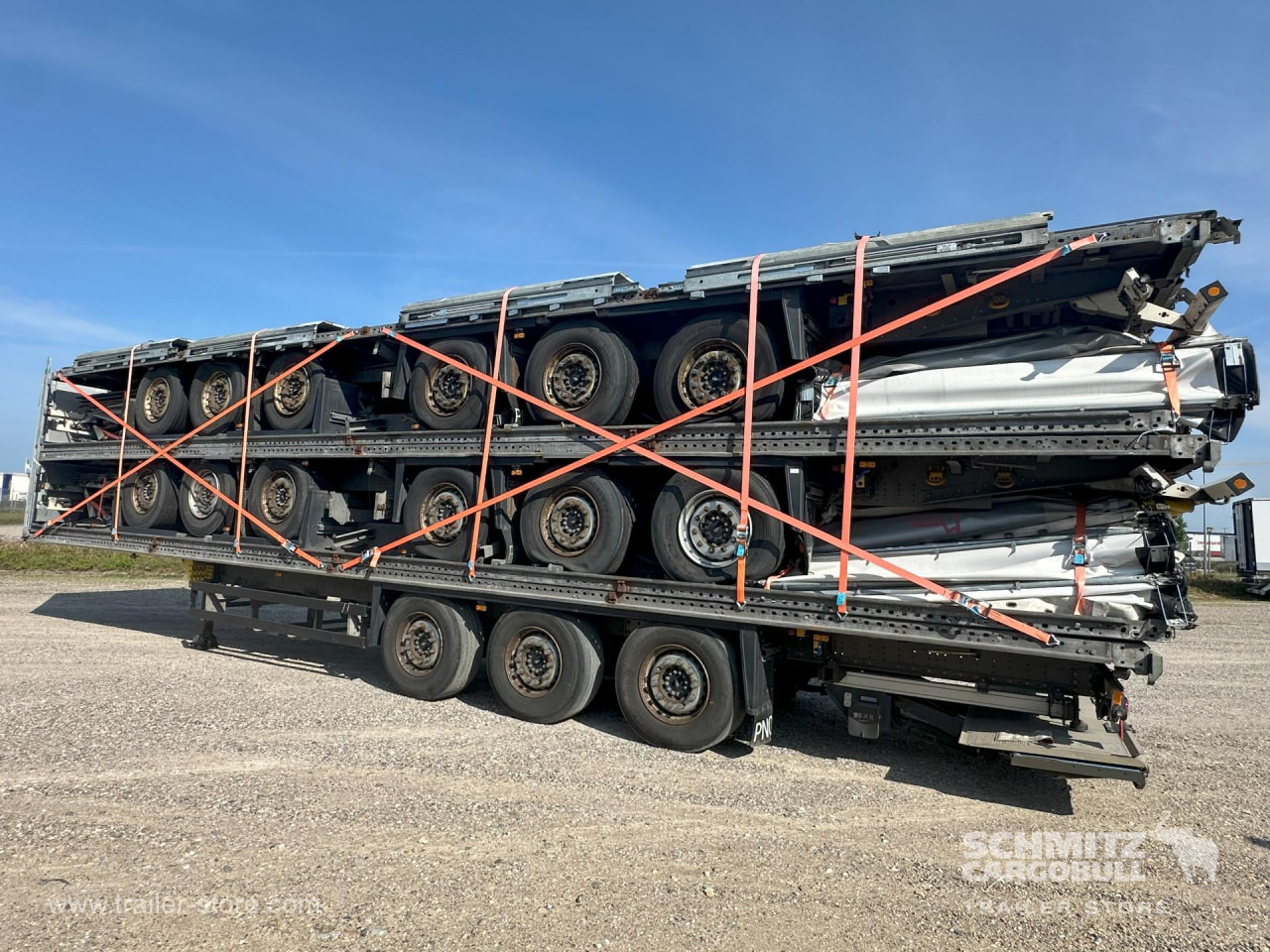 SCHMITZ Curtainsider Standard - Semi-remorque rideaux coulissants: photos 1 SCHMITZ Curtainsider Standard - Semi-remorque rideaux coulissants: photos 1