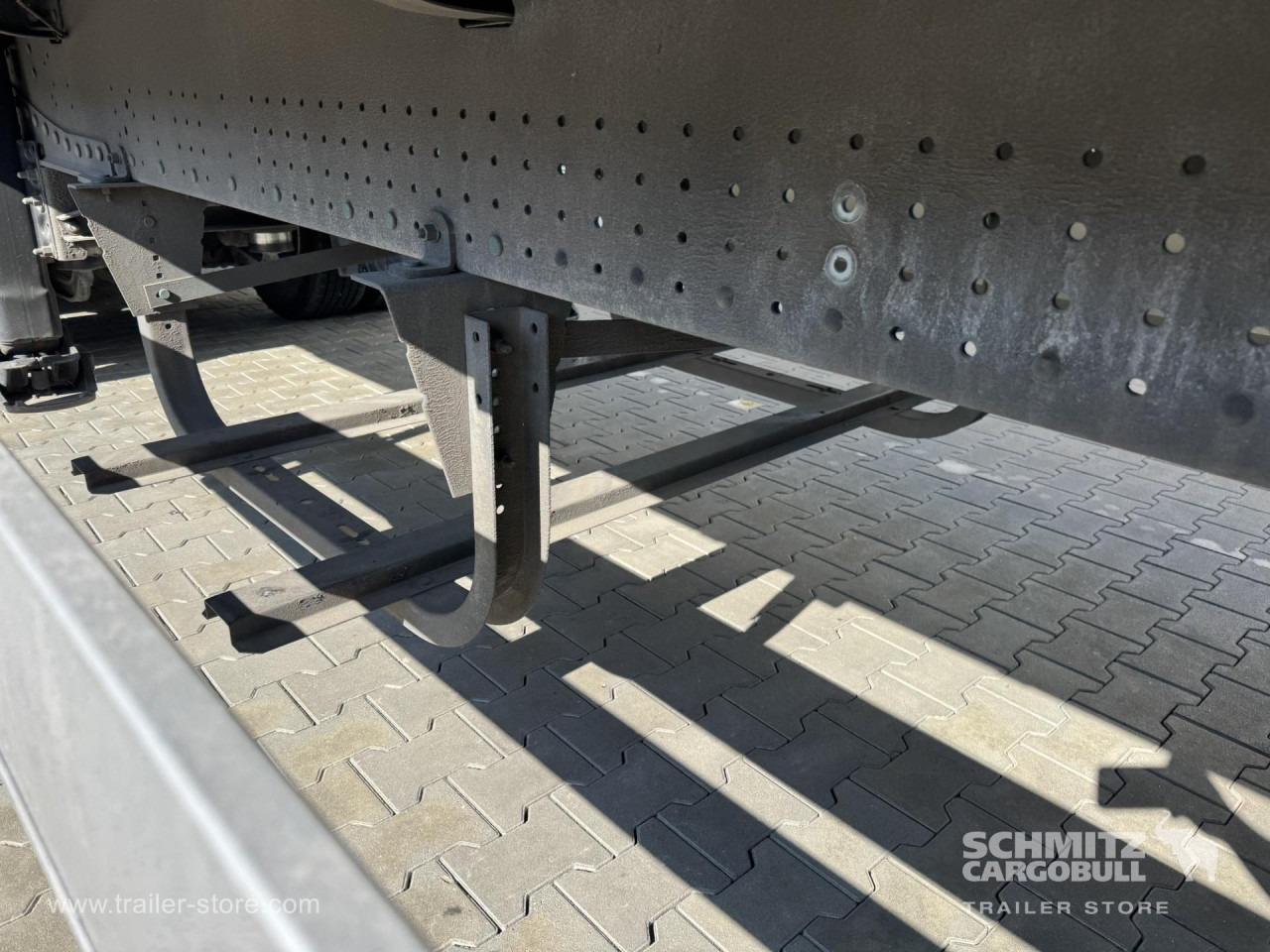 SCHMITZ Curtainsider Standard - Semi-remorque rideaux coulissants: photos 2 SCHMITZ Curtainsider Standard - Semi-remorque rideaux coulissants: photos 2