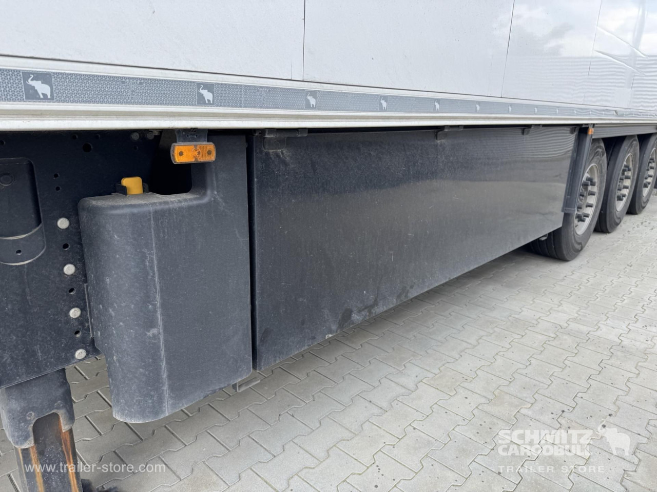 SCHMITZ Reefer Standard Double deck - Semi-remorque isothermique: photos 4 SCHMITZ Reefer Standard Double deck - Semi-remorque isothermique: photos 4