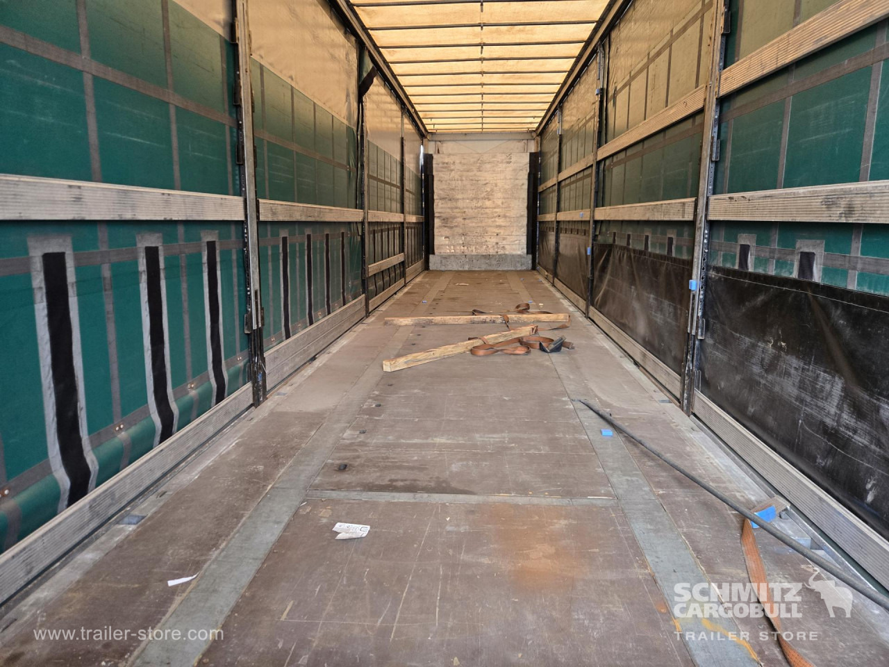 SCHMITZ Curtainsider Mega - Semi-remorque rideaux coulissants: photos 2 SCHMITZ Curtainsider Mega - Semi-remorque rideaux coulissants: photos 2