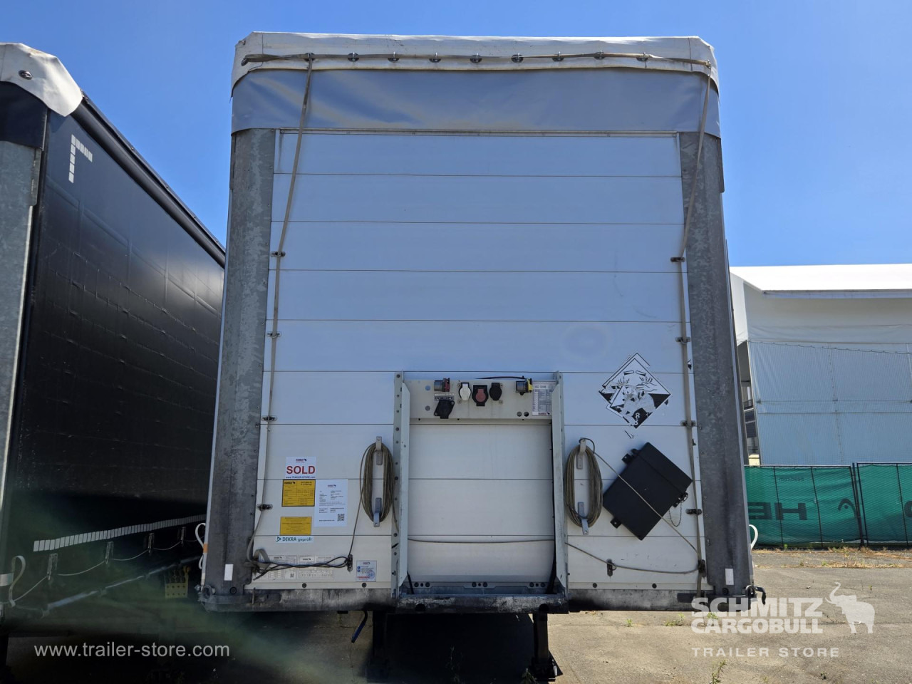 SCHMITZ Curtainsider Standard - Semi-remorque rideaux coulissants: photos 4 SCHMITZ Curtainsider Standard - Semi-remorque rideaux coulissants: photos 4