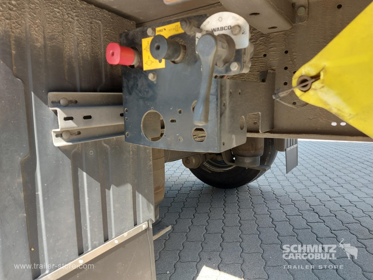 SCHMITZ Curtainsider Mega - Semi-remorque rideaux coulissants: photos 4 SCHMITZ Curtainsider Mega - Semi-remorque rideaux coulissants: photos 4
