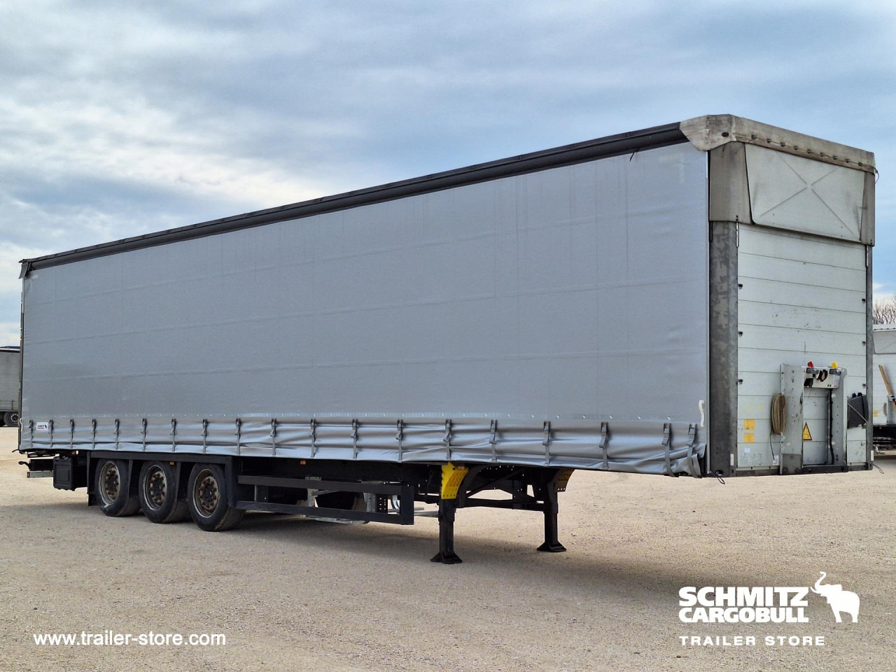 SCHMITZ Curtainsider Mega - Semi-remorque rideaux coulissants: photos 2 SCHMITZ Curtainsider Mega - Semi-remorque rideaux coulissants: photos 2