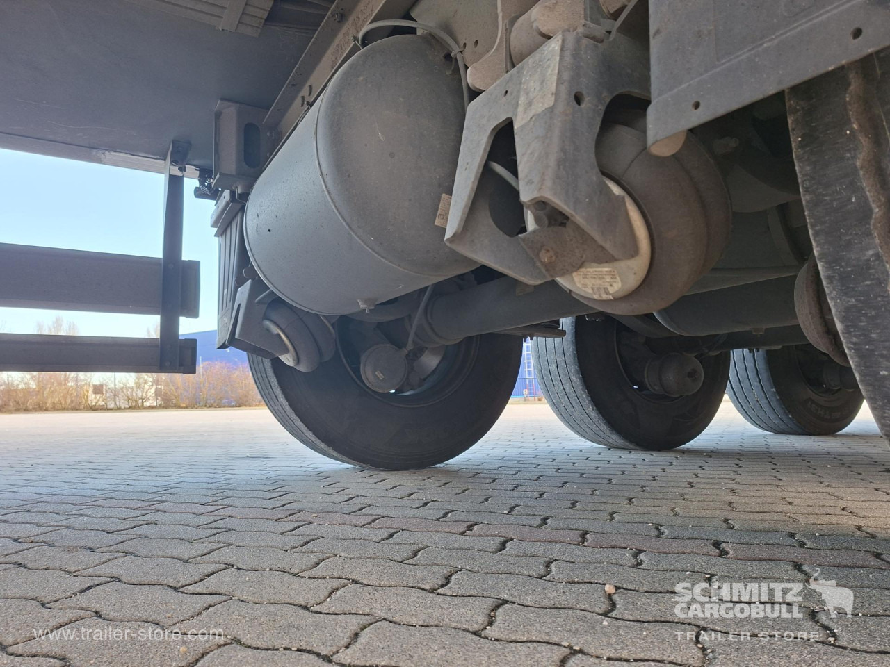 SCHMITZ Reefer Multitemp - Semi-remorque isothermique: photos 5 SCHMITZ Reefer Multitemp - Semi-remorque isothermique: photos 5