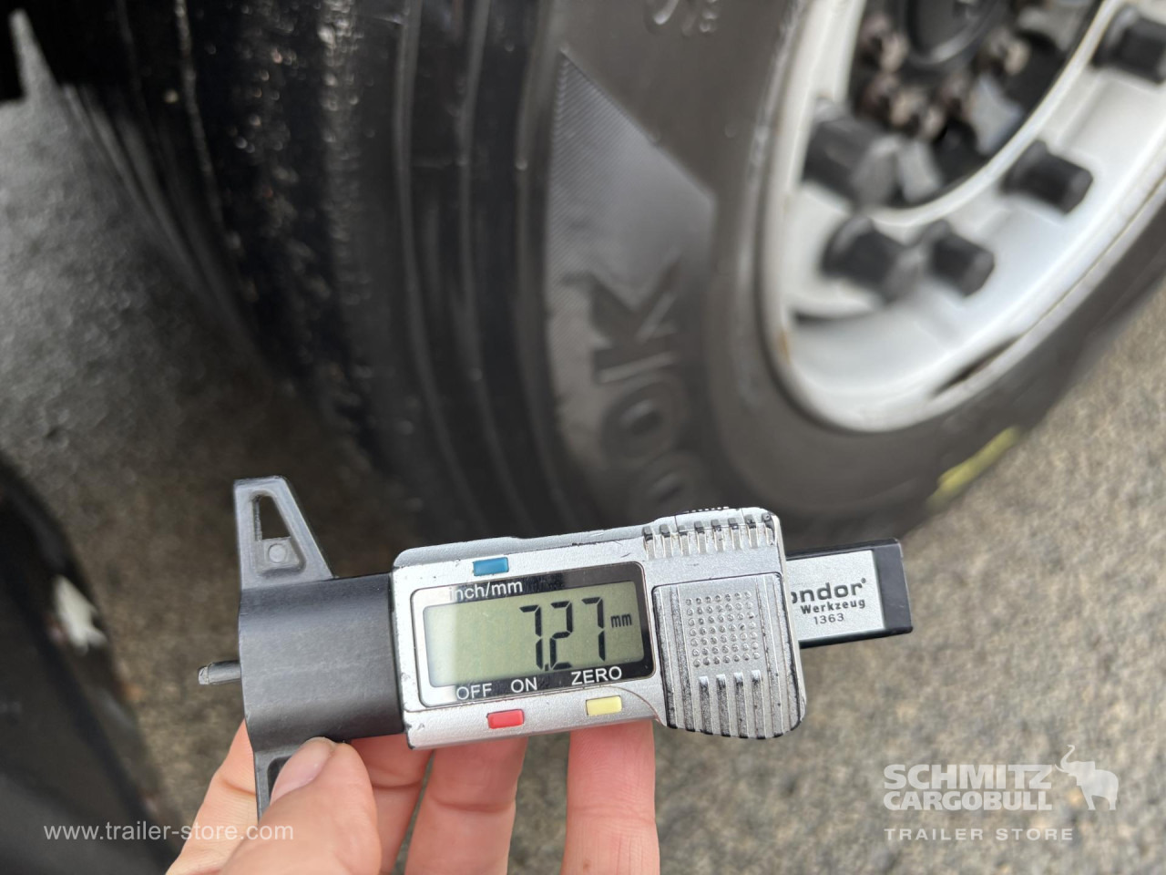 SCHMITZ Curtainsider Mega - Semi-remorque rideaux coulissants: photos 5 SCHMITZ Curtainsider Mega - Semi-remorque rideaux coulissants: photos 5