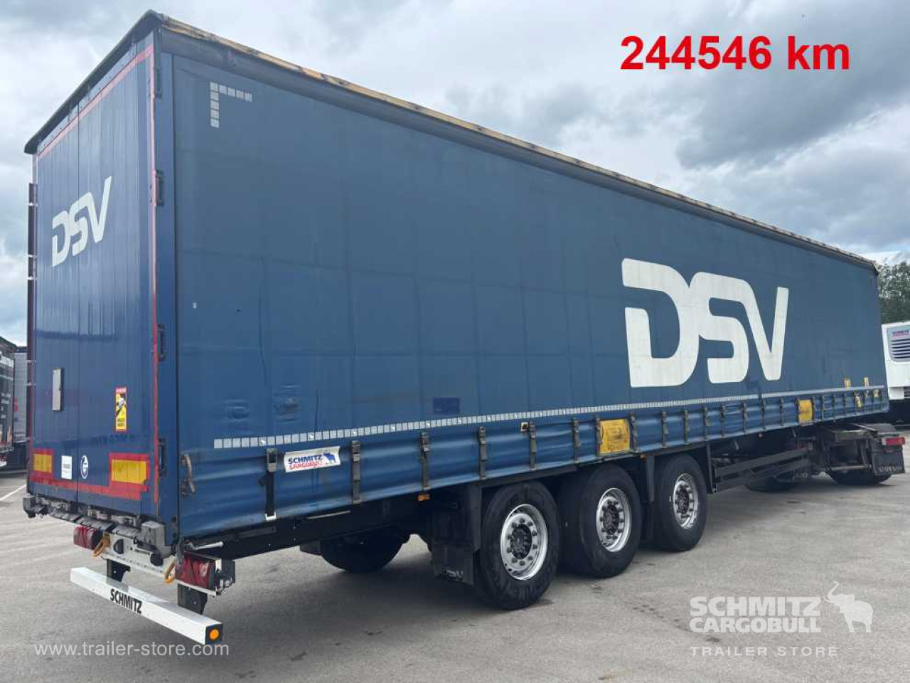 SCHMITZ Curtainsider Standard - Semi-remorque rideaux coulissants: photos 1 SCHMITZ Curtainsider Standard - Semi-remorque rideaux coulissants: photos 1