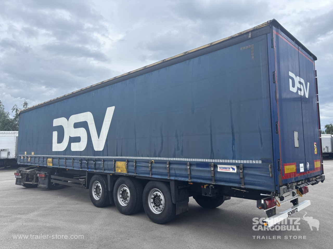 SCHMITZ Curtainsider Standard - Semi-remorque rideaux coulissants: photos 4 SCHMITZ Curtainsider Standard - Semi-remorque rideaux coulissants: photos 4