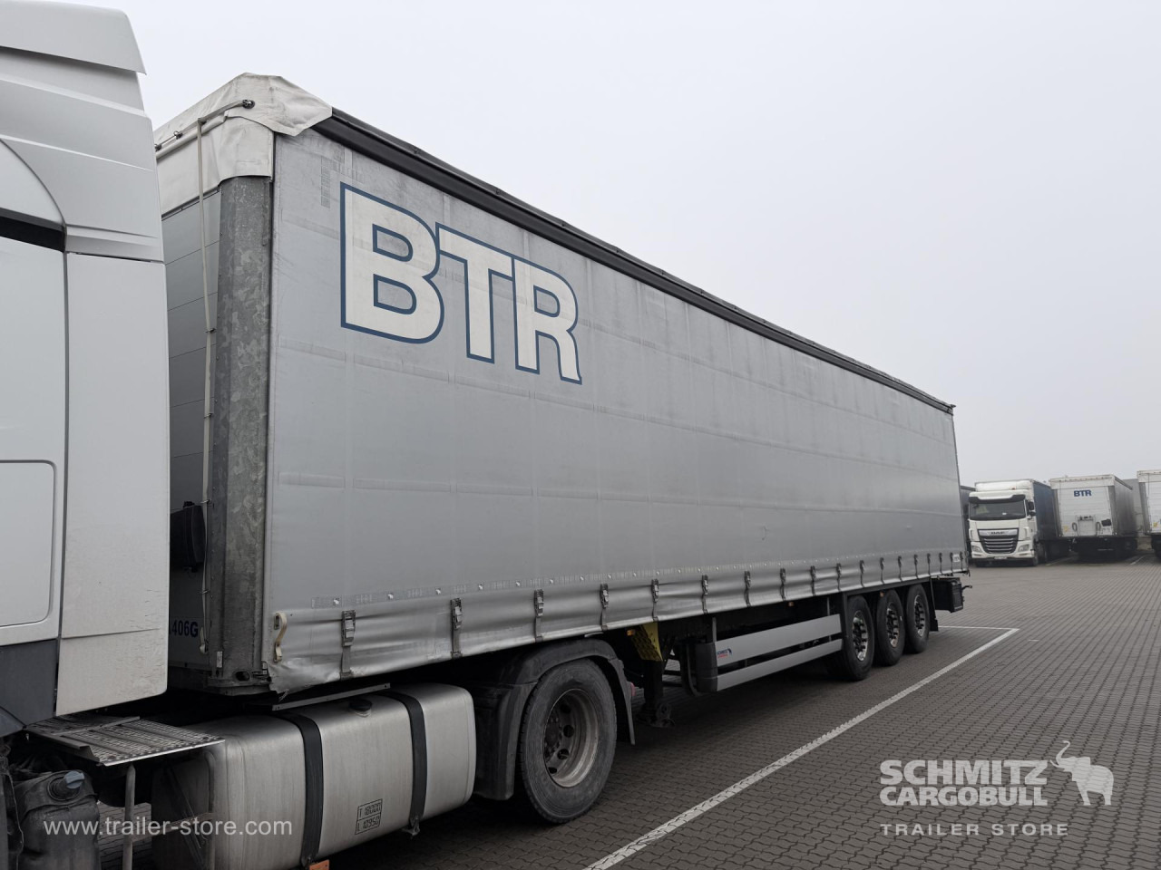 SCHMITZ Curtainsider Standard - Semi-remorque rideaux coulissants: photos 4 SCHMITZ Curtainsider Standard - Semi-remorque rideaux coulissants: photos 4