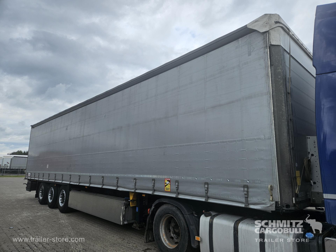 SCHMITZ Curtainsider Standard - Semi-remorque rideaux coulissants: photos 4 SCHMITZ Curtainsider Standard - Semi-remorque rideaux coulissants: photos 4