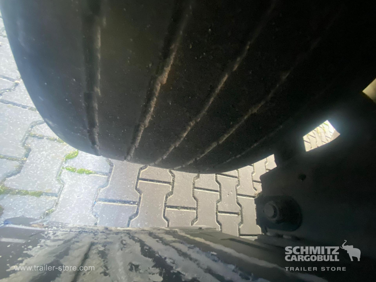 SCHMITZ Curtainsider Mega - Semi-remorque rideaux coulissants: photos 3 SCHMITZ Curtainsider Mega - Semi-remorque rideaux coulissants: photos 3