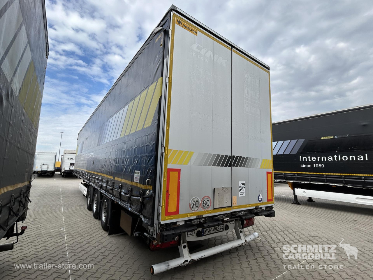WIELTON Curtainsider Mega - Semi-remorque rideaux coulissants: photos 2 WIELTON Curtainsider Mega - Semi-remorque rideaux coulissants: photos 2