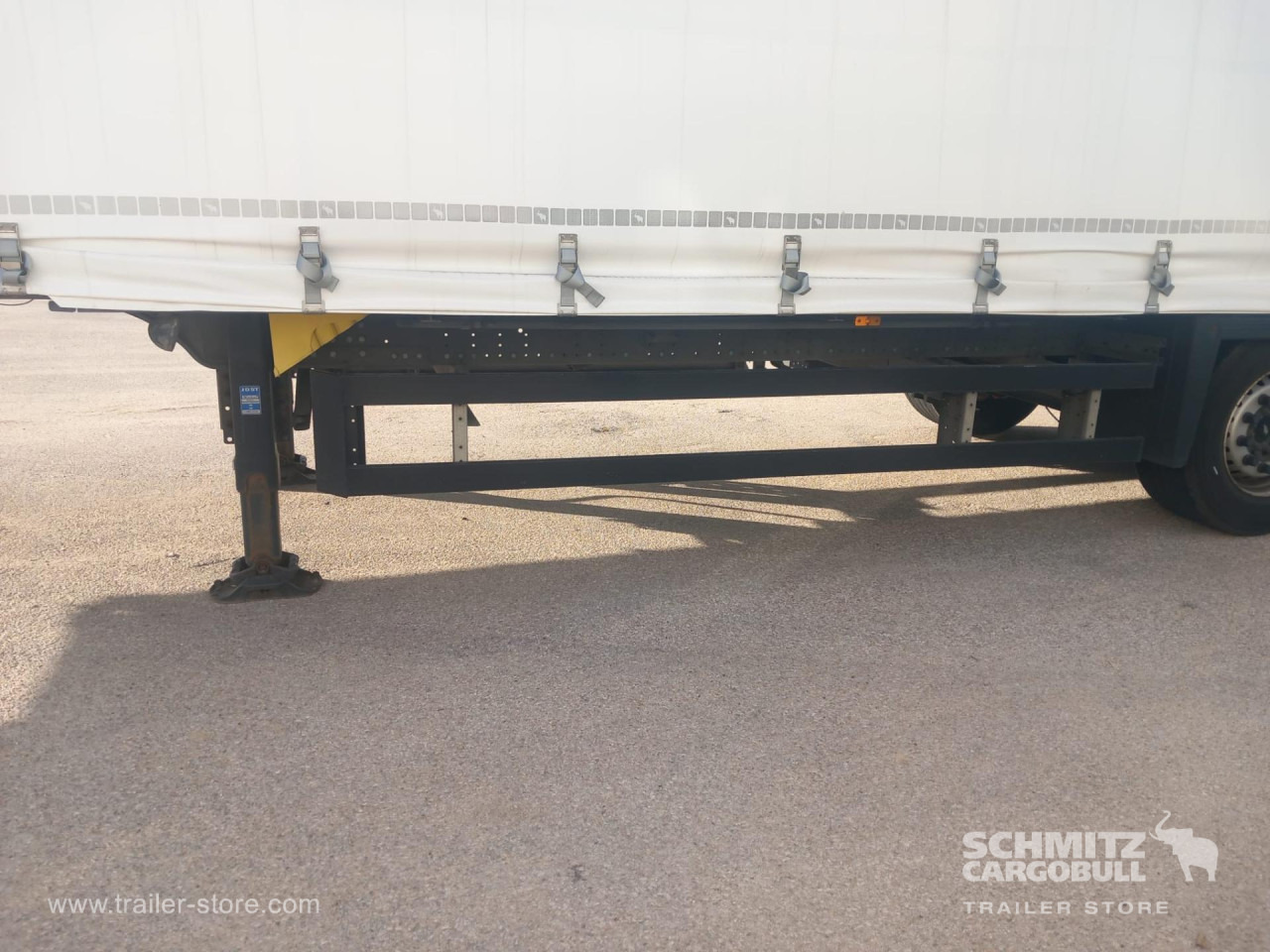 SCHMITZ Curtainsider Mega - Semi-remorque rideaux coulissants: photos 2 SCHMITZ Curtainsider Mega - Semi-remorque rideaux coulissants: photos 2