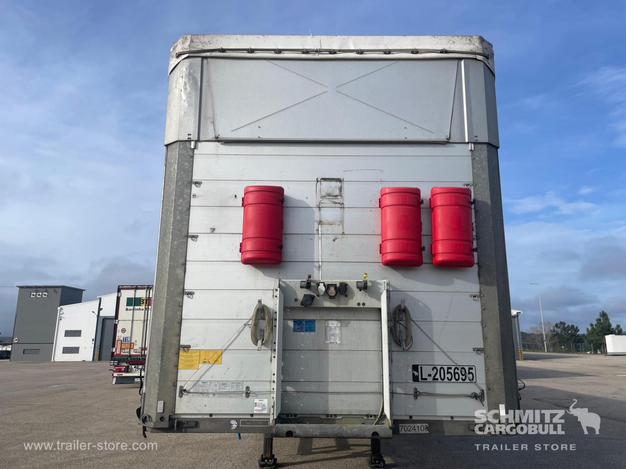 Semi-remorque rideaux coulissants SCHMITZ Curtainsider Standard: photos 9 Semi-remorque rideaux coulissants SCHMITZ Curtainsider Standard: photos 9