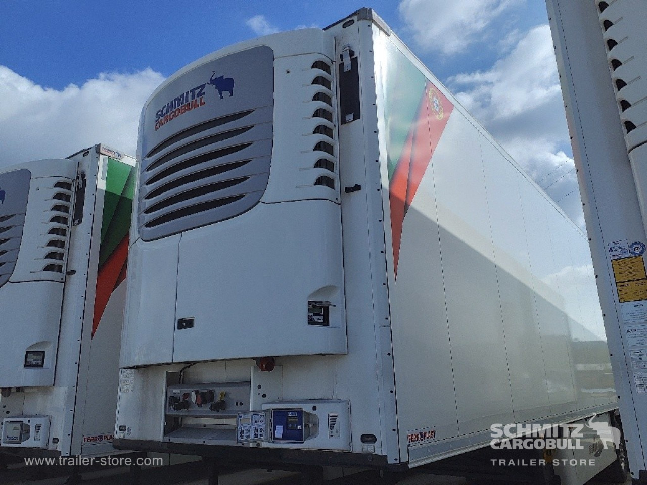 SCHMITZ Reefer Standard - Semi-remorque isothermique: photos 2 SCHMITZ Reefer Standard - Semi-remorque isothermique: photos 2