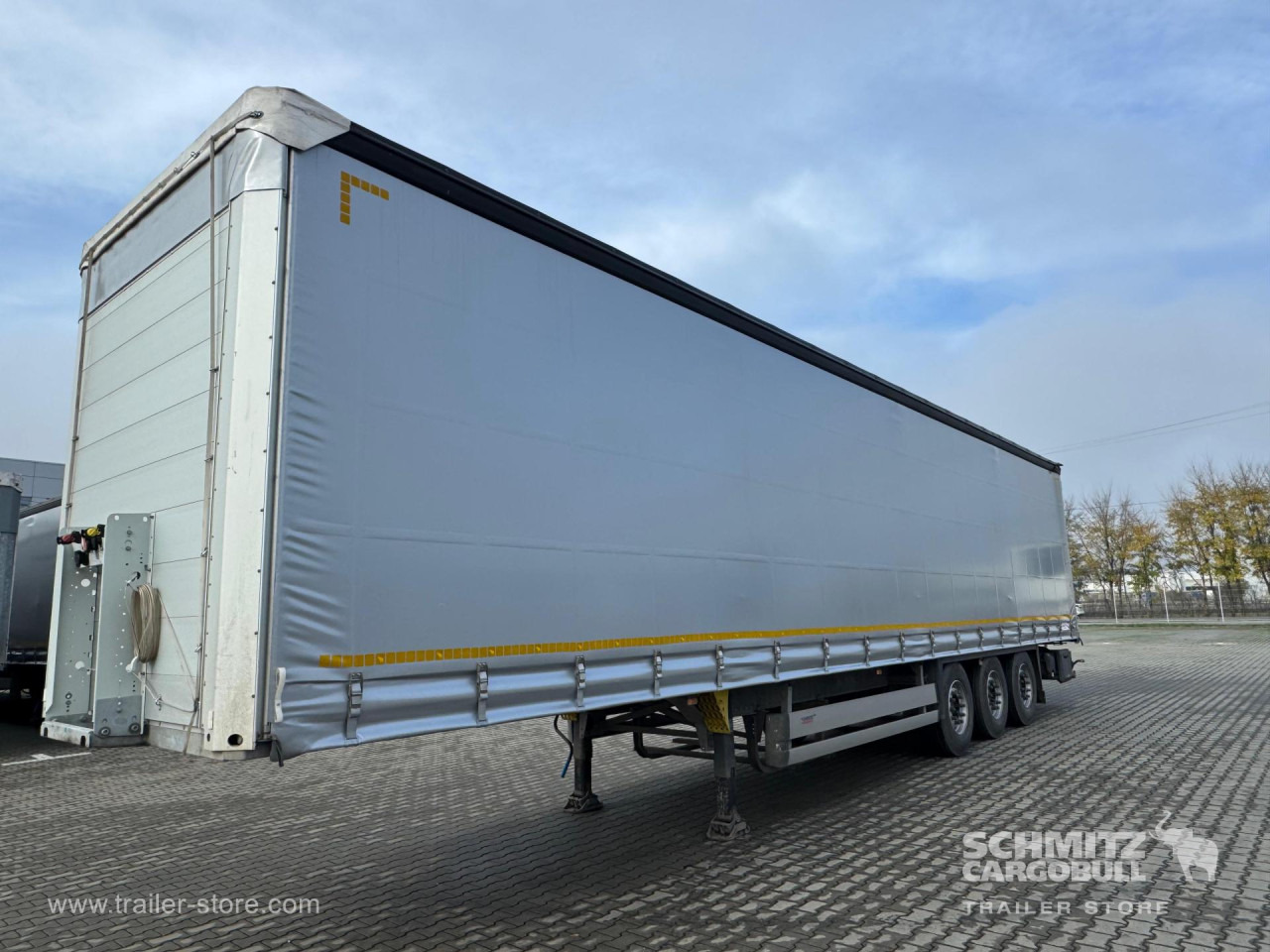 SCHMITZ Curtainsider Standard - Semi-remorque rideaux coulissants: photos 4 SCHMITZ Curtainsider Standard - Semi-remorque rideaux coulissants: photos 4
