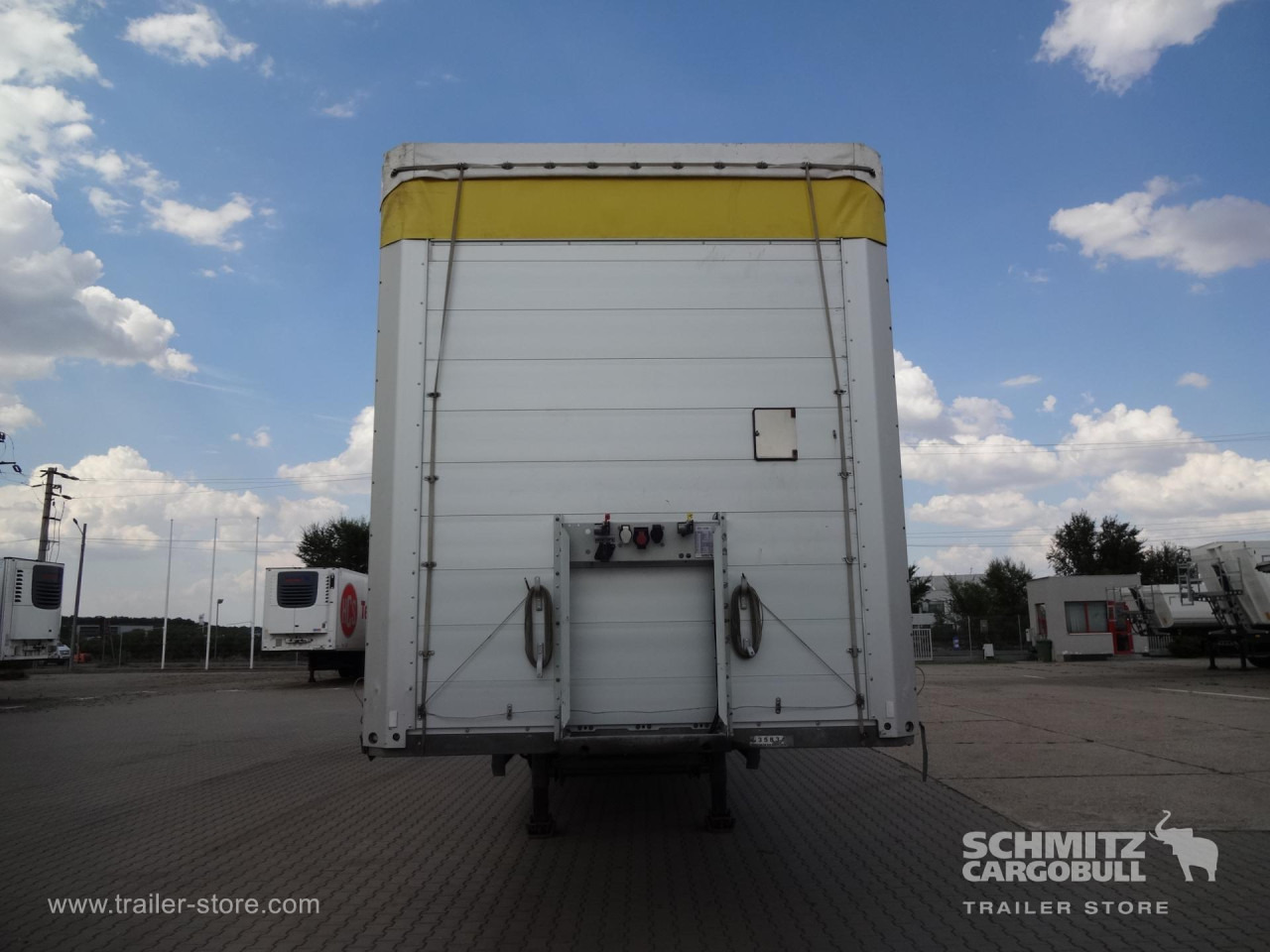SCHMITZ Curtainsider Standard en crédit-bail SCHMITZ Curtainsider Standard: photos 8