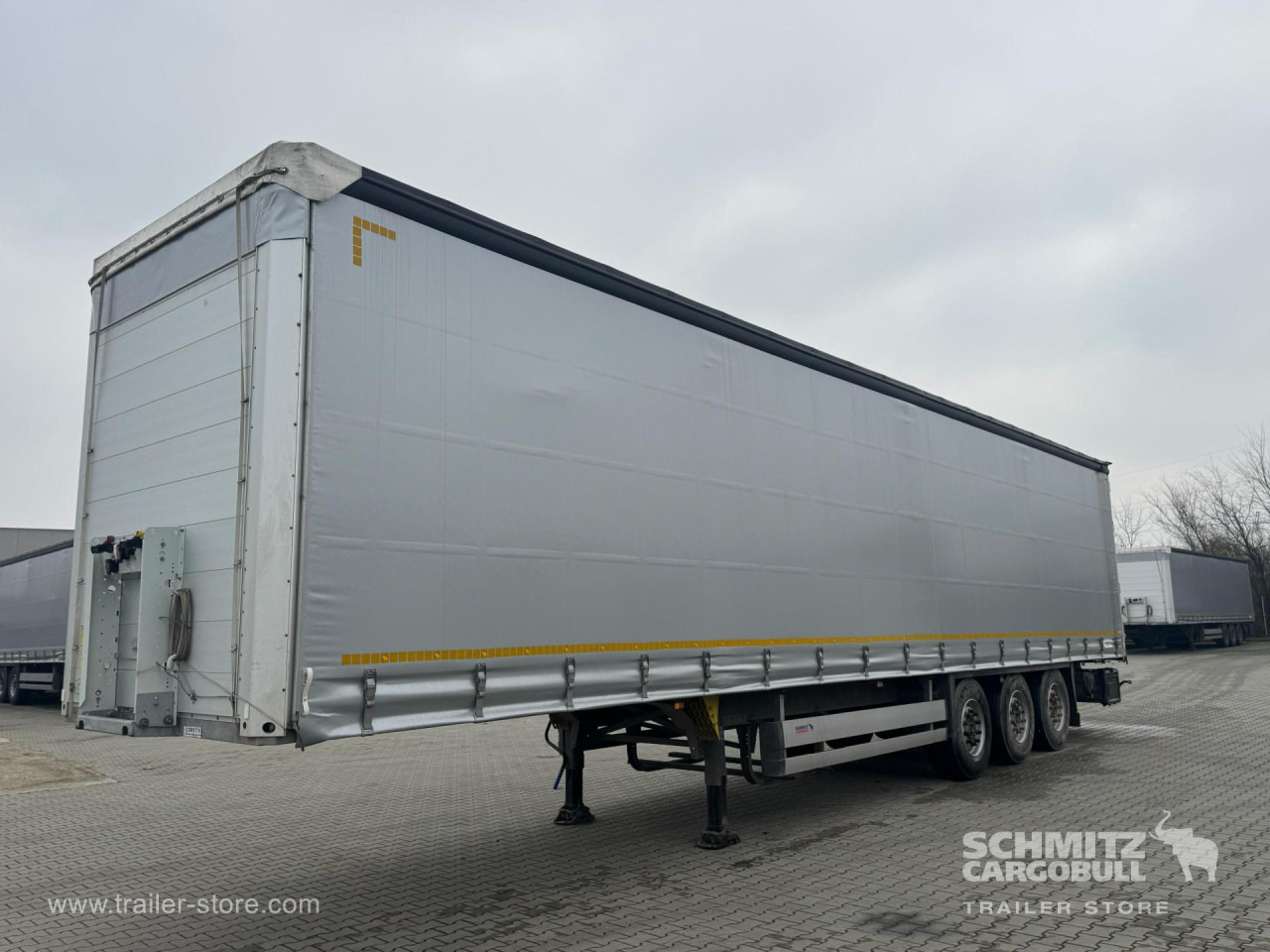 SCHMITZ Curtainsider Standard - Semi-remorque rideaux coulissants: photos 4 SCHMITZ Curtainsider Standard - Semi-remorque rideaux coulissants: photos 4