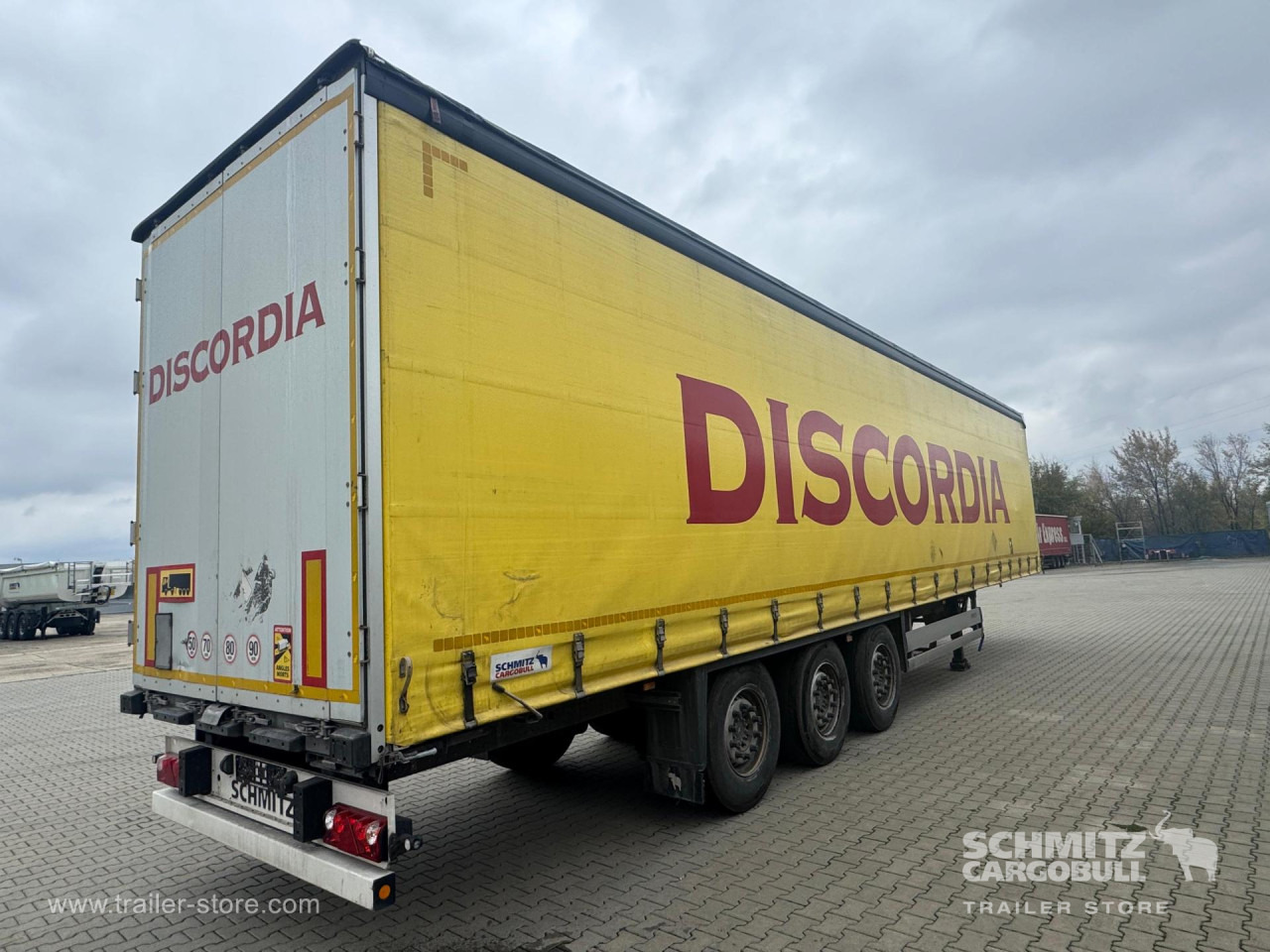 SCHMITZ Curtainsider Standard - Semi-remorque rideaux coulissants: photos 5 SCHMITZ Curtainsider Standard - Semi-remorque rideaux coulissants: photos 5