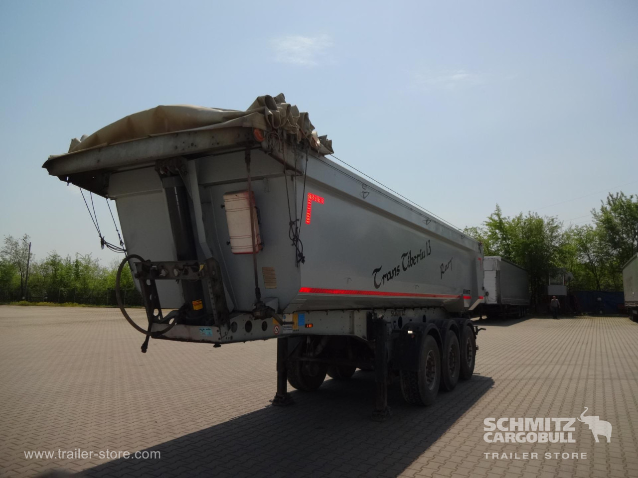 SCHMITZ Tipper Steel half pipe body 252m³ - Semi-remorque benne: photos 5 SCHMITZ Tipper Steel half pipe body 252m³ - Semi-remorque benne: photos 5