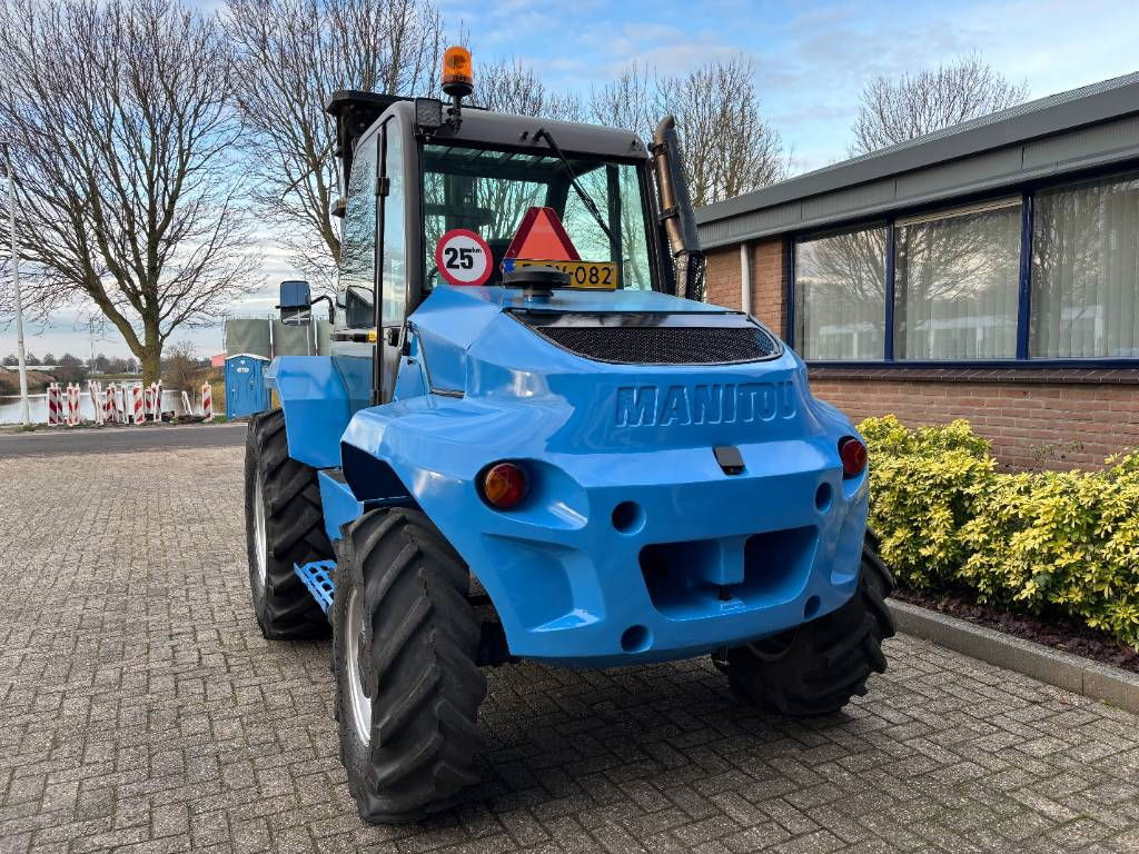 Manitou M 30.4 - Chariot élévateur: photos 4 Manitou M 30.4 - Chariot élévateur: photos 4