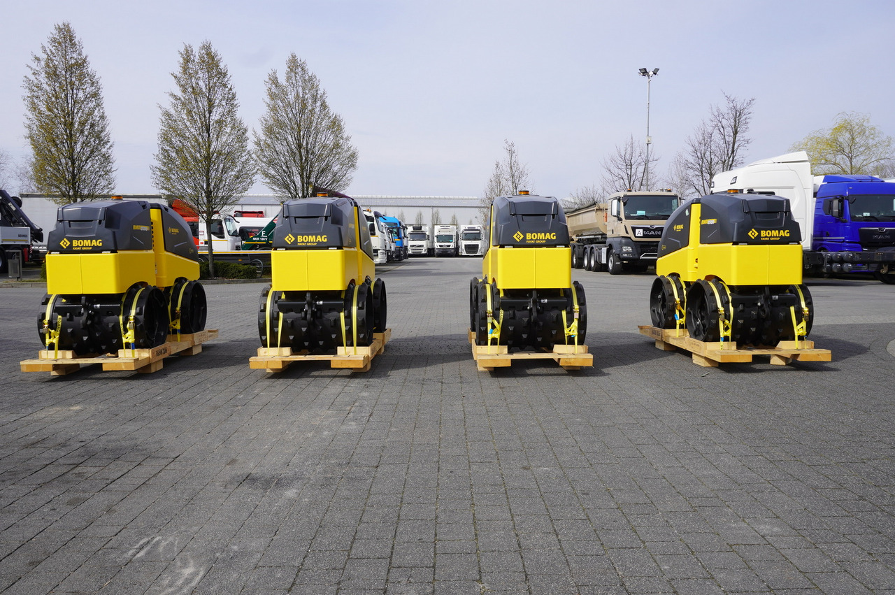 BOMAG BMP 8500 brand-new trench roller / Remote Control / 4 units - Rouleau compresseur: photos 4 BOMAG BMP 8500 brand-new trench roller / Remote Control / 4 units - Rouleau compresseur: photos 4