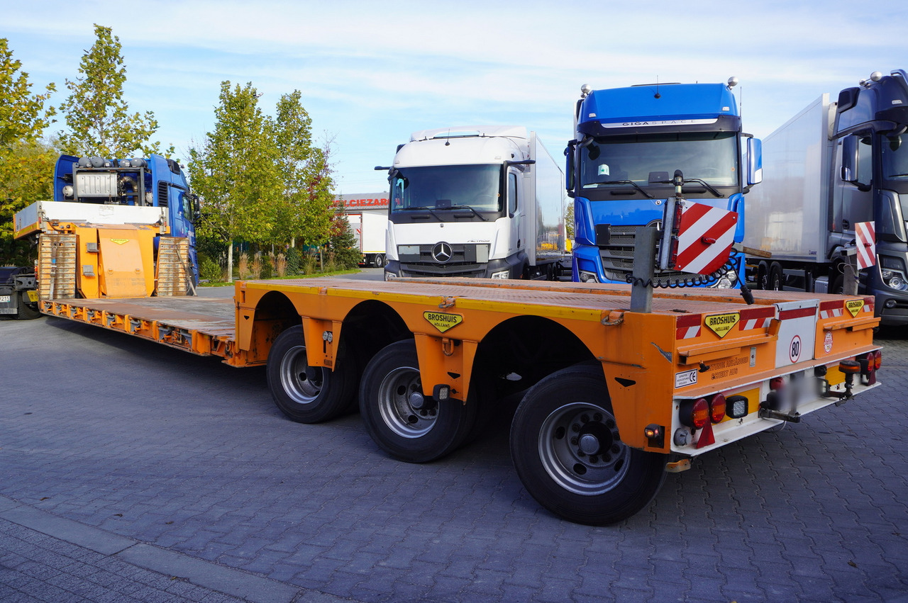 BROSHUIS 3ABD-48 61.0t TiefBet low-loader semi-trailer / 40 tons cap. / 3 steering axles / hydraulic suspension - Semi-remorque surbaissé: photos 5 BROSHUIS 3ABD-48 61.0t TiefBet low-loader semi-trailer / 40 tons cap. / 3 steering axles / hydraulic suspension - Semi-remorque surbaissé: photos 5