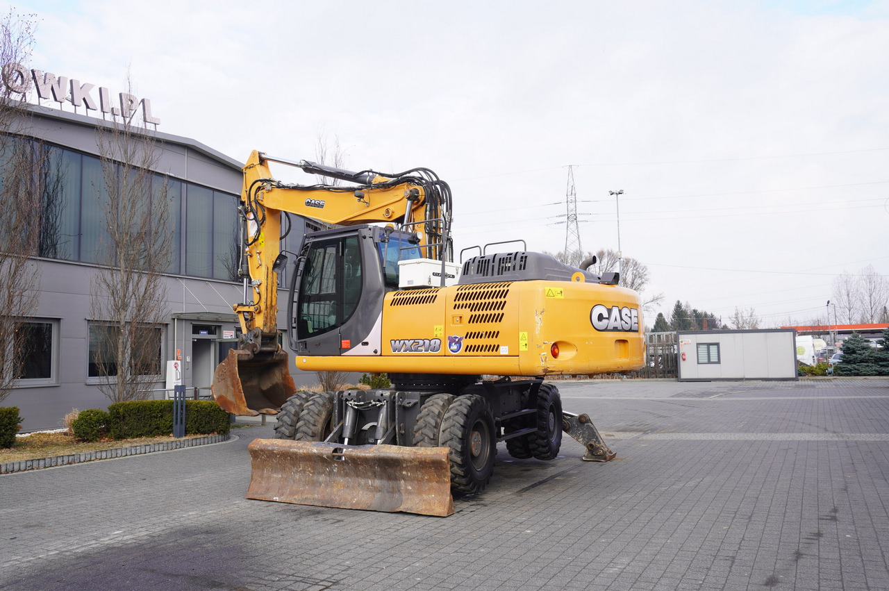 CASE WX218 / 23t wheeled excavator / 3 times folding arm en crédit-bail CASE WX218 / 23t wheeled excavator / 3 times folding arm: photos 16