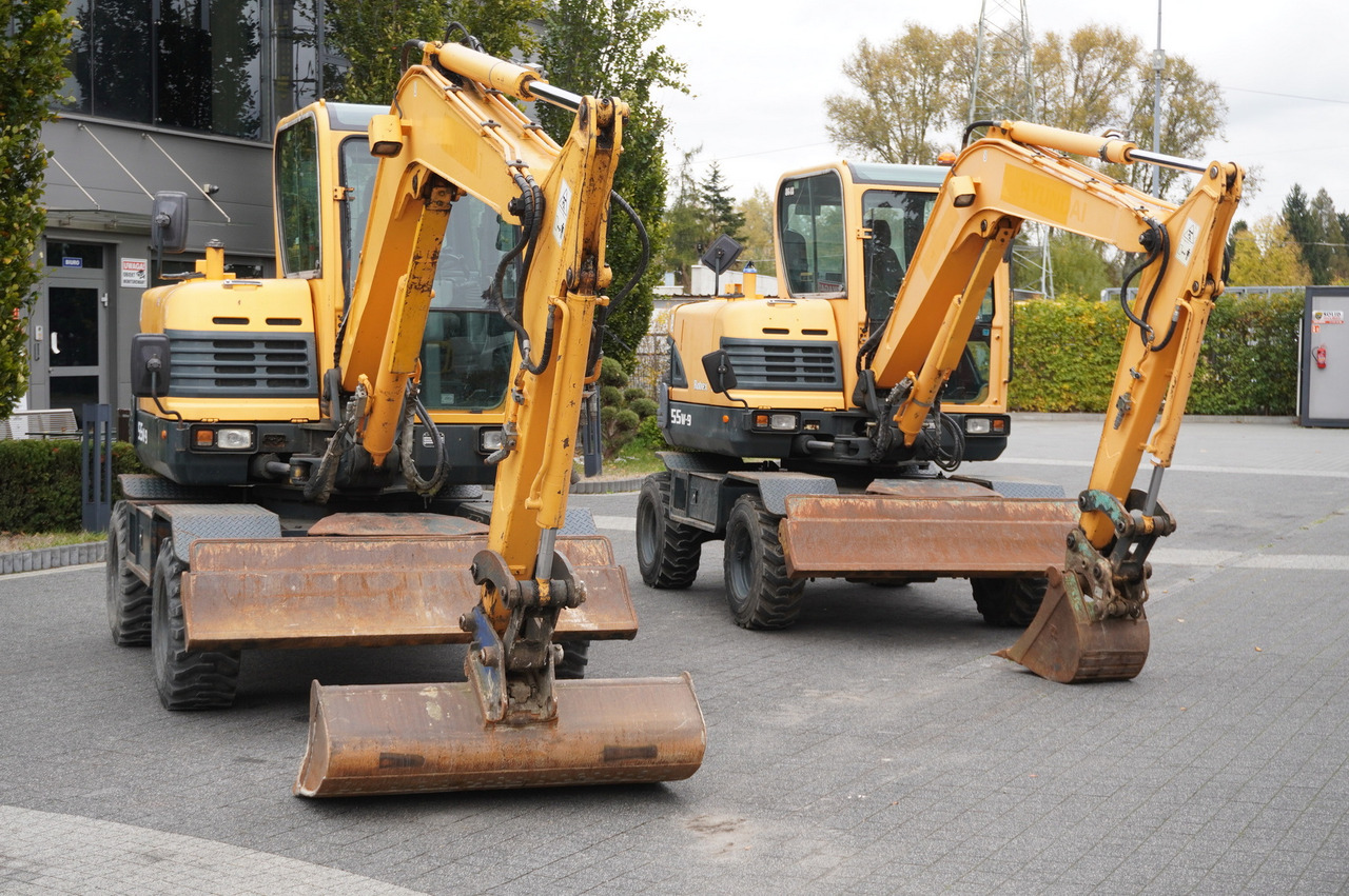 Hyundai Robex 55W-9 Wheeled Excavator 5.5t / 2pcs - Pelle: photos 5 Hyundai Robex 55W-9 Wheeled Excavator 5.5t / 2pcs - Pelle: photos 5