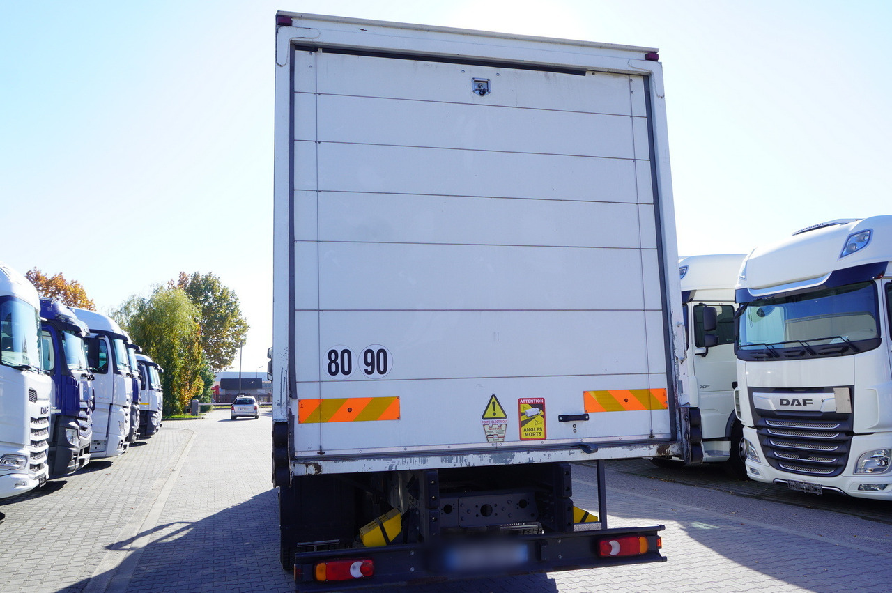 IVECO Eurocargo 160E21 / Only 11 thousand km!!! / Box 18 EPAL - Camion fourgon: photos 4 IVECO Eurocargo 160E21 / Only 11 thousand km!!! / Box 18 EPAL - Camion fourgon: photos 4