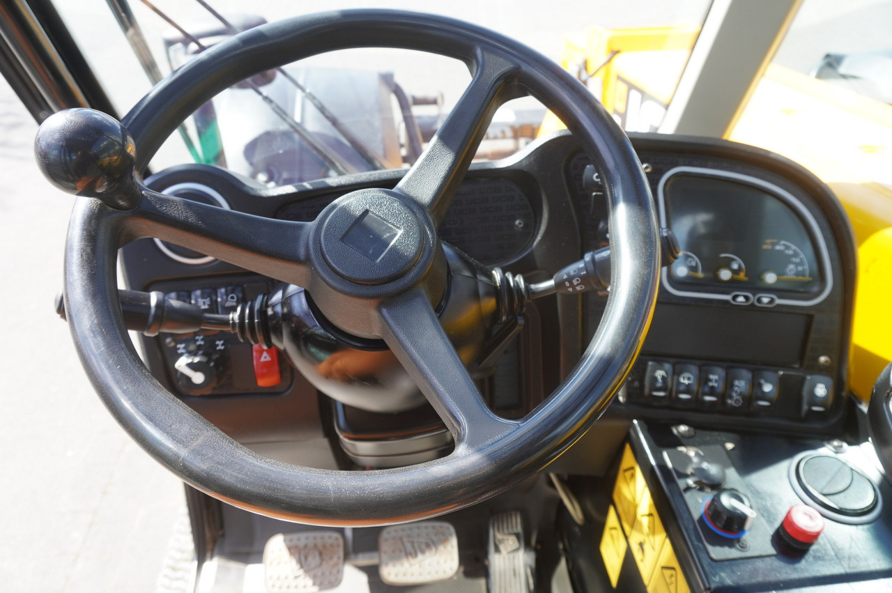Chargeuse sur pneus JCB 526-56 AGRI Plus / 5.6 m telescopic loader / joystick: photos 28
