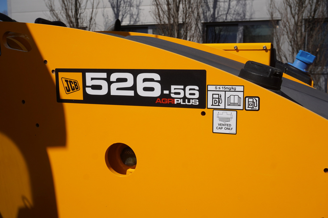Chargeuse sur pneus JCB 526-56 AGRI Plus / 5.6 m telescopic loader / joystick: photos 15