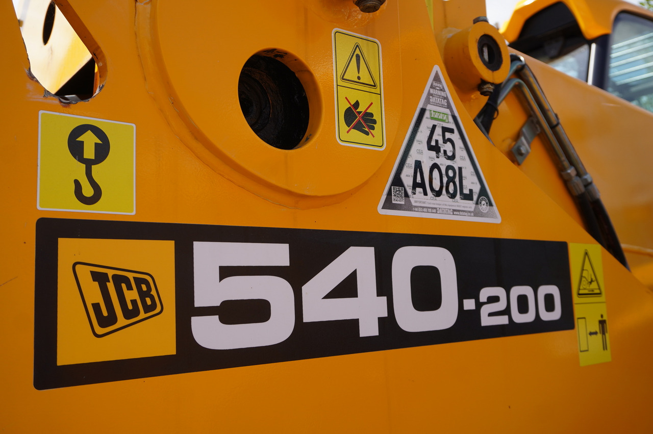 JCB 540-200 Telescopic Loader / 20 m reach / joystick / 2 units - Chargeuse sur pneus télescopique: photos 5 JCB 540-200 Telescopic Loader / 20 m reach / joystick / 2 units - Chargeuse sur pneus télescopique: photos 5