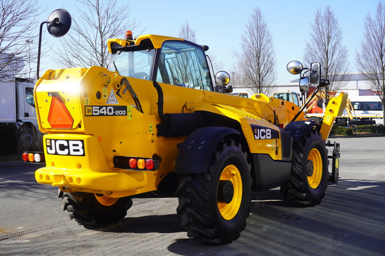 Chargeuse sur pneus JCB 540-200 Telescopic Loader / 20m / joystick: photos 7