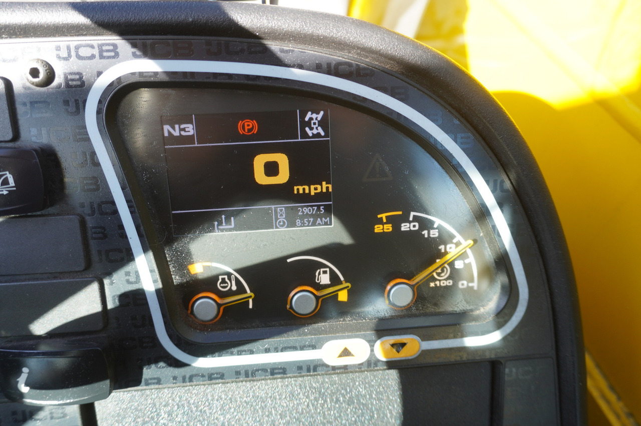 JCB 540-200 Telescopic Loader / 20m / joystick - Chargeuse sur pneus télescopique: photos 2 JCB 540-200 Telescopic Loader / 20m / joystick - Chargeuse sur pneus télescopique: photos 2