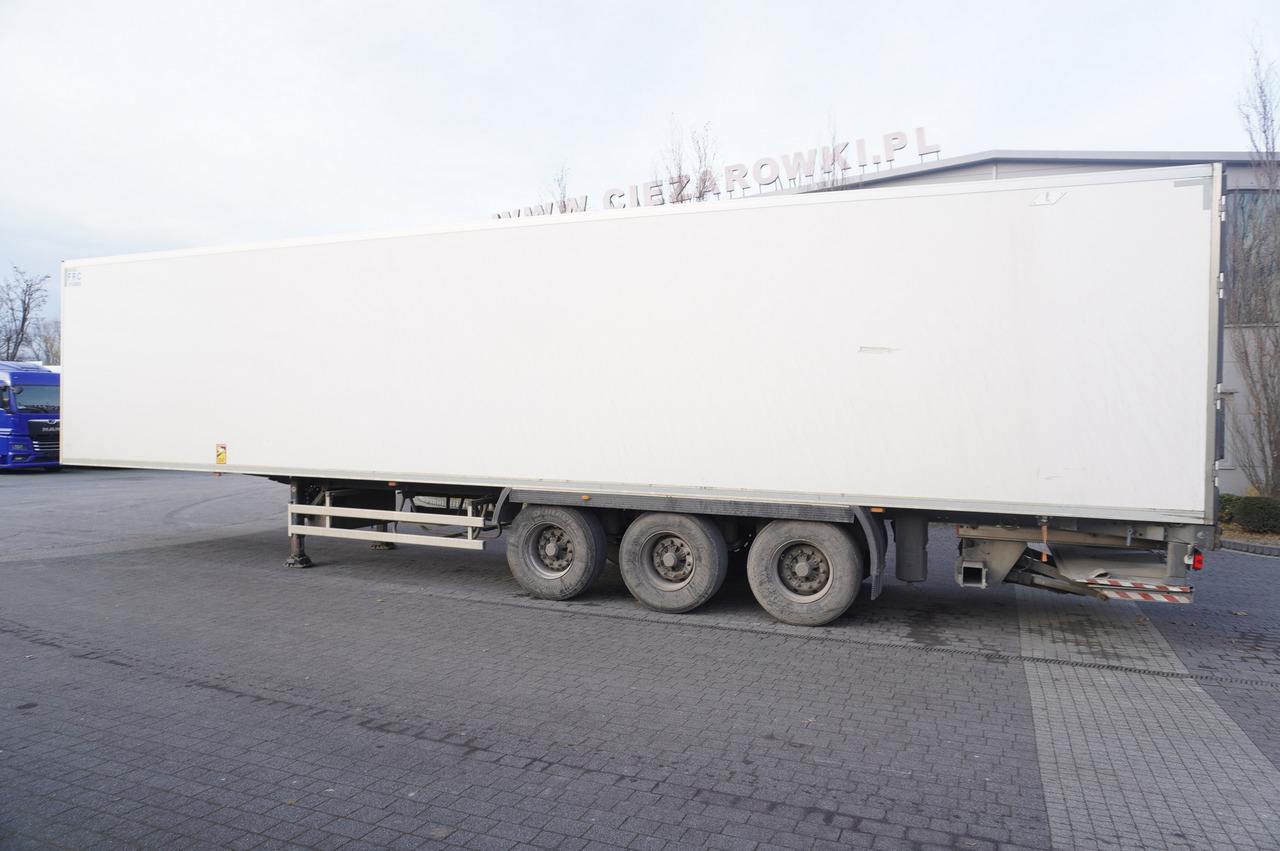 LAMBERET Refrigerated semi-trailer / Carrier Vector 1550 / Dhollandia lift 2500 kg - Semi-remorque frigorifique: photos 2 LAMBERET Refrigerated semi-trailer / Carrier Vector 1550 / Dhollandia lift 2500 kg - Semi-remorque frigorifique: photos 2