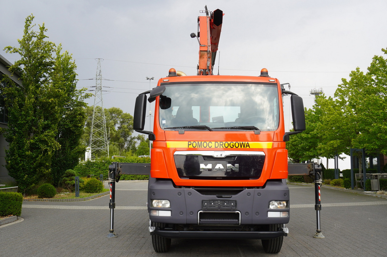 MAN TGS 35.360 E5 8x2 / FASSI F165 / 5.4 T cap. / 8.25 m reach en crédit-bail MAN TGS 35.360 E5 8x2 / FASSI F165 / 5.4 T cap. / 8.25 m reach: photos 10
