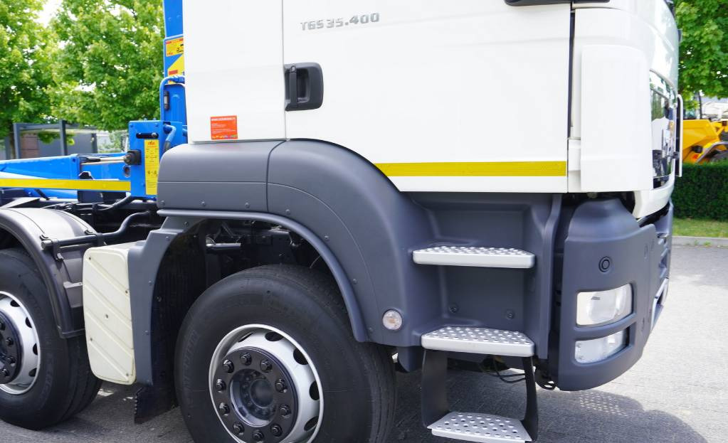 MAN TGS 35.400 8×4 HYVA LIFT 32.56 SE hooklift en crédit-bail MAN TGS 35.400 8×4 HYVA LIFT 32.56 SE hooklift: photos 22 MAN TGS 35.400 8×4 HYVA LIFT 32.56 SE hooklift en crédit-bail MAN TGS 35.400 8×4 HYVA LIFT 32.56 SE hooklift: photos 22