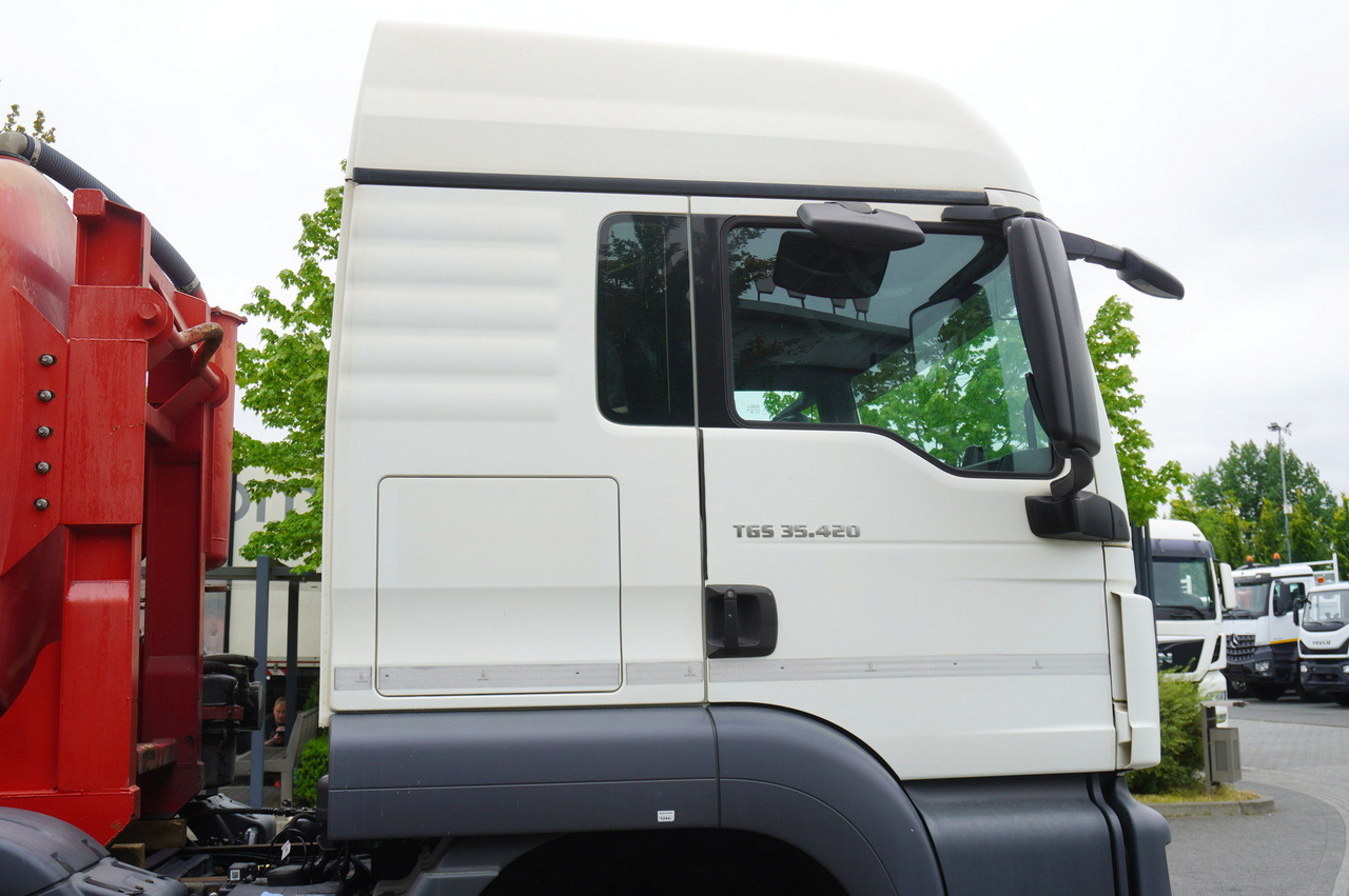 Camion citerne MAN TGS 35.420 8×2 / NEW septic barrel 13000 L / 3 steered axles: photos 15