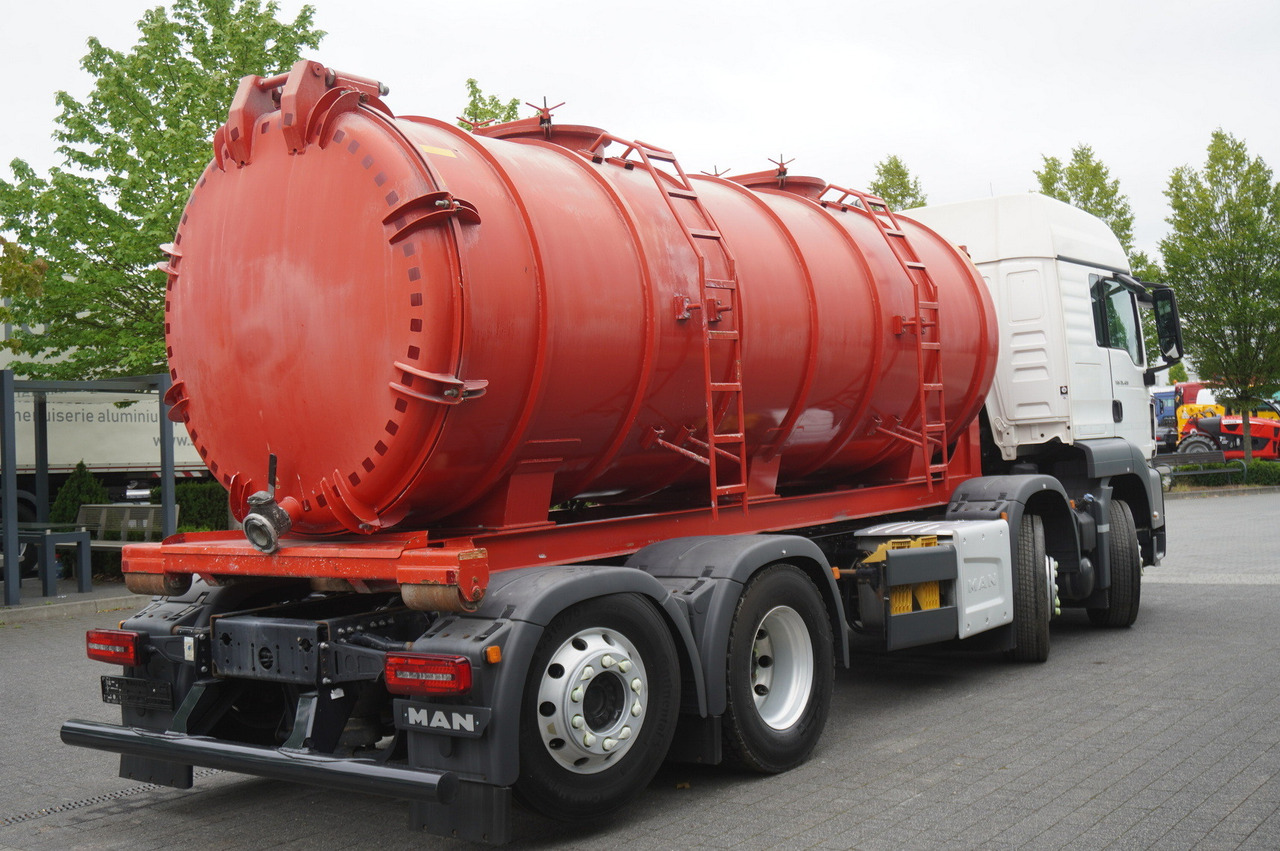 MAN TGS 35.420 8×2 / NEW septic barrel 13000 L / 3 steered axles - Camion citerne: photos 4 MAN TGS 35.420 8×2 / NEW septic barrel 13000 L / 3 steered axles - Camion citerne: photos 4